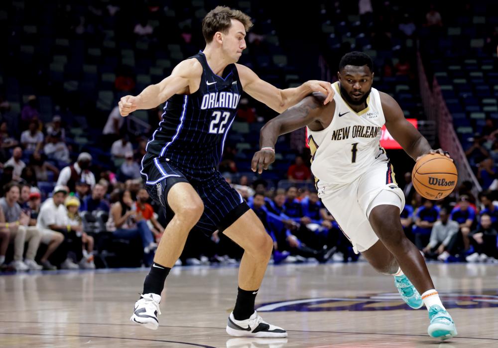 也强调了在 也强调了在